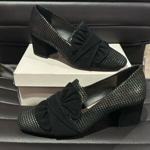 Alex Marie, CREGAIN LOAFER PUMPS, Black/Pewter. Size 7. New in Box